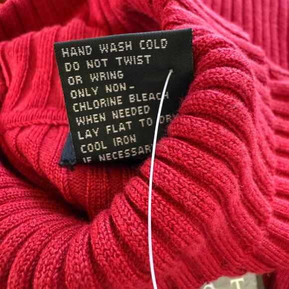 R.Q.T red sleeveless ribbed turtleneck sweater with beaded embellishments XL - Picture 6 of 8